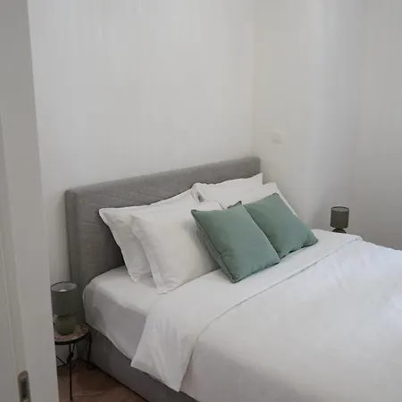 Luxury Beachside Stobrec, 30m To Pebble Beach, Restaurants, Center Of Stobrec Apartment Split