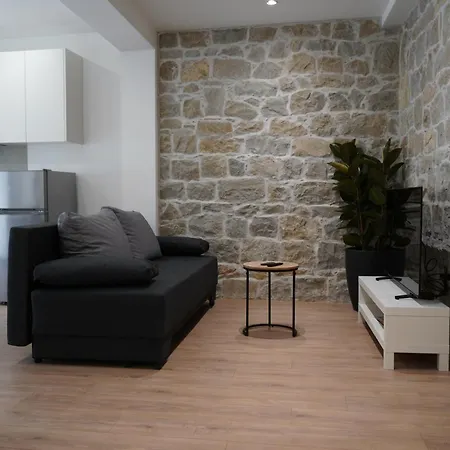 Luxury Beachside Stobrec, 30m To Pebble Beach, Restaurants, Center Of Stobrec